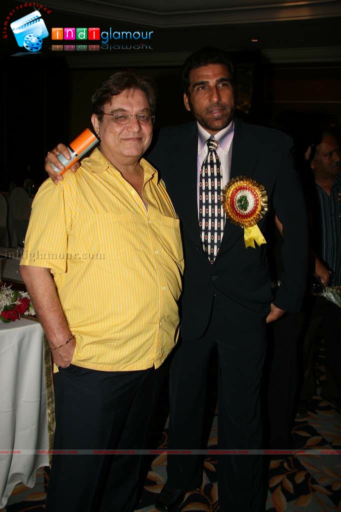 Celina Jaitley at Achiever Awards Event hd photo
